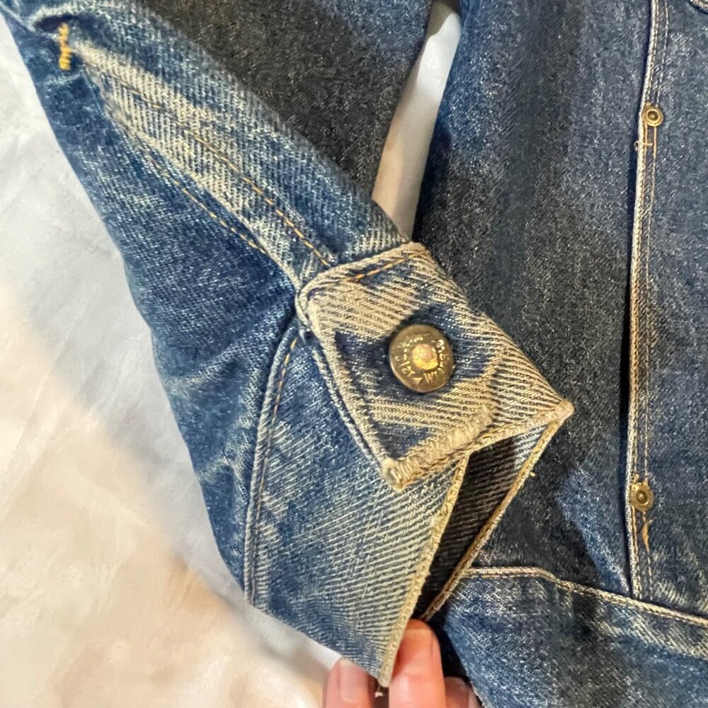 Vintage Elvis Presley Blue Jean Denim Jacket Unique Vibrant Back Print XL - Picture 5 of 16